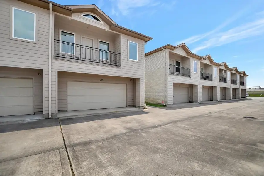 20 Evanston Street, Houston, TX 77015 - Image #2