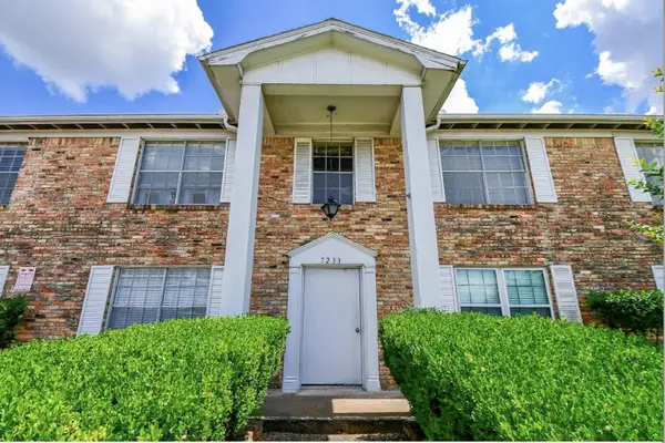 7233 Beechnut Street #A, Houston, TX 77074