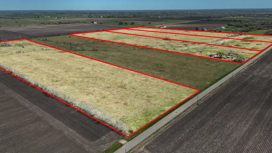 4439 Schultz Road, Damon, TX 77430 - #2