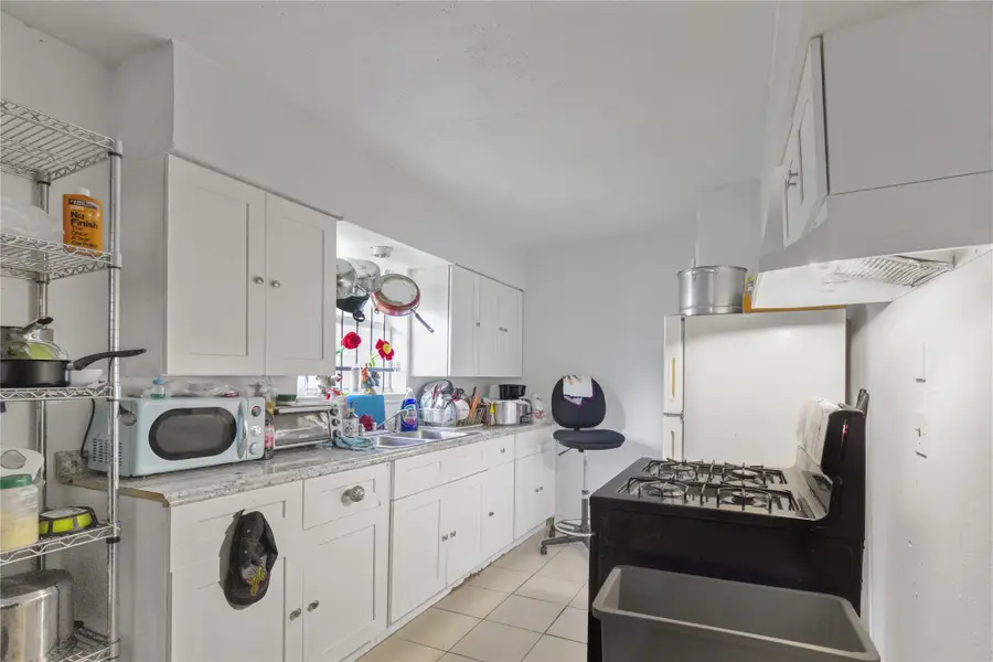 4115 Trail Lake Drive, Houston, TX 77045 - Image #3