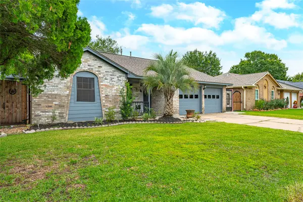 1418 Wildgrove Drive, Pasadena, TX 77504
