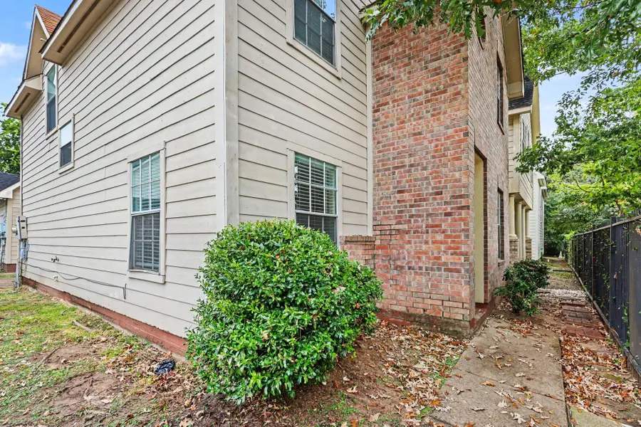 1527 Francis Street, Houston, TX 77004 - #3