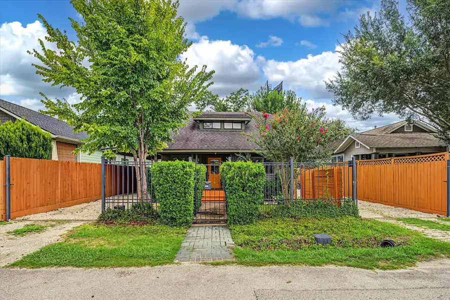 606 Vincent Street, Houston, TX 77009 - #2