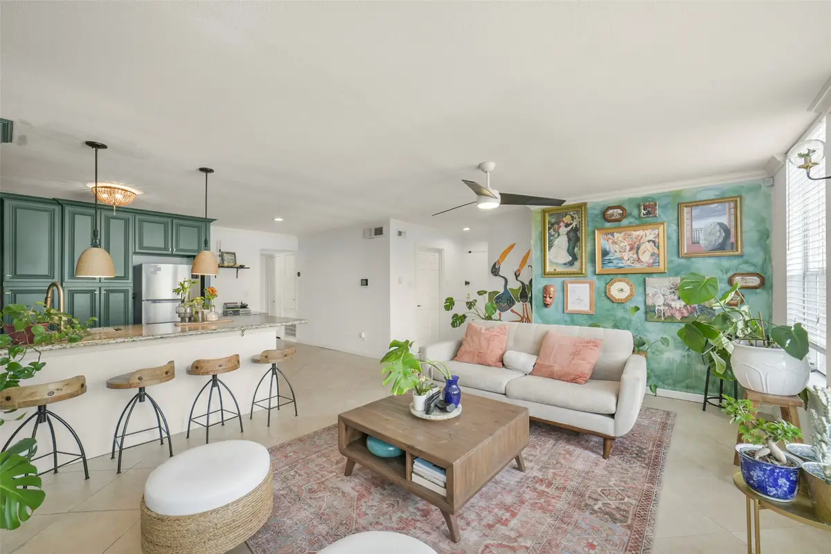 2333 Bering Drive #322, Houston, TX 77057 - #1