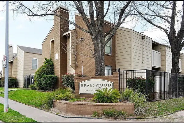 8100 Creekbend Drive #171, Houston, TX 77071