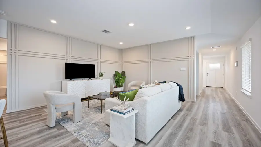 3902 Bronco Station, League City, TX 77573 - Image #2