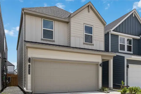 2627 Mchenry Landing Lane, Houston, TX 77051