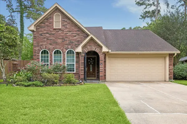 5215 Shady Maple Drive, Houston, TX 77339