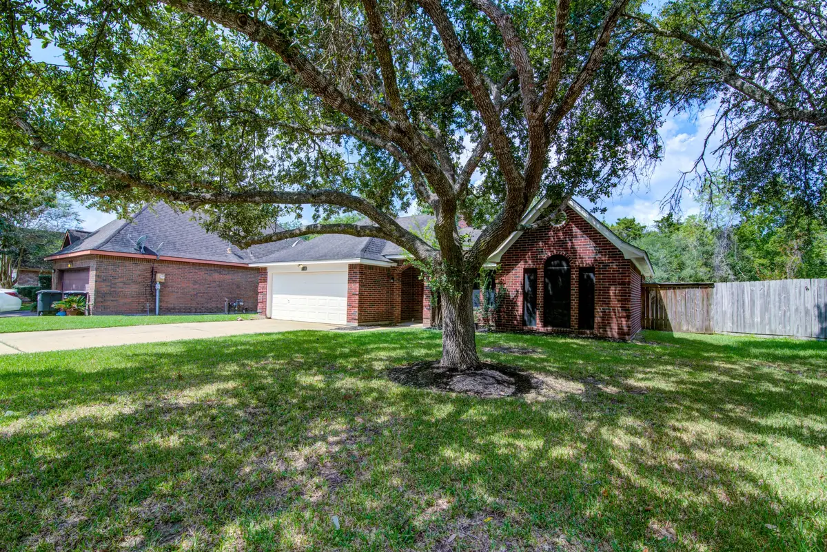 1145 Westglen Drive, Alvin, TX 77511 - #1