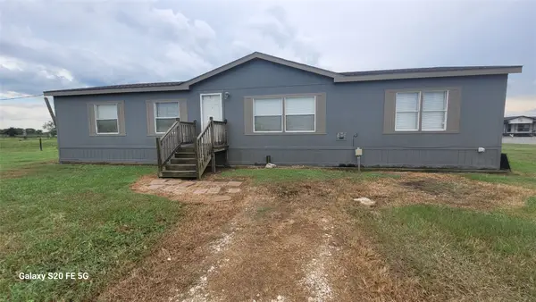18318 Brumbelow Rd, Needville, TX 77461