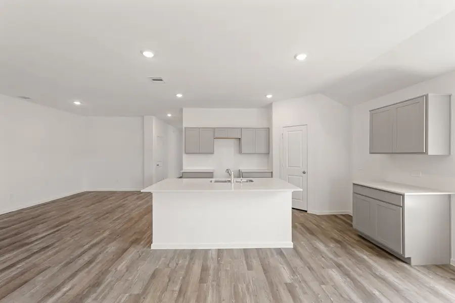 16466 Pinebrook Leaf Lane, Magnolia, TX 77355 - Image #2