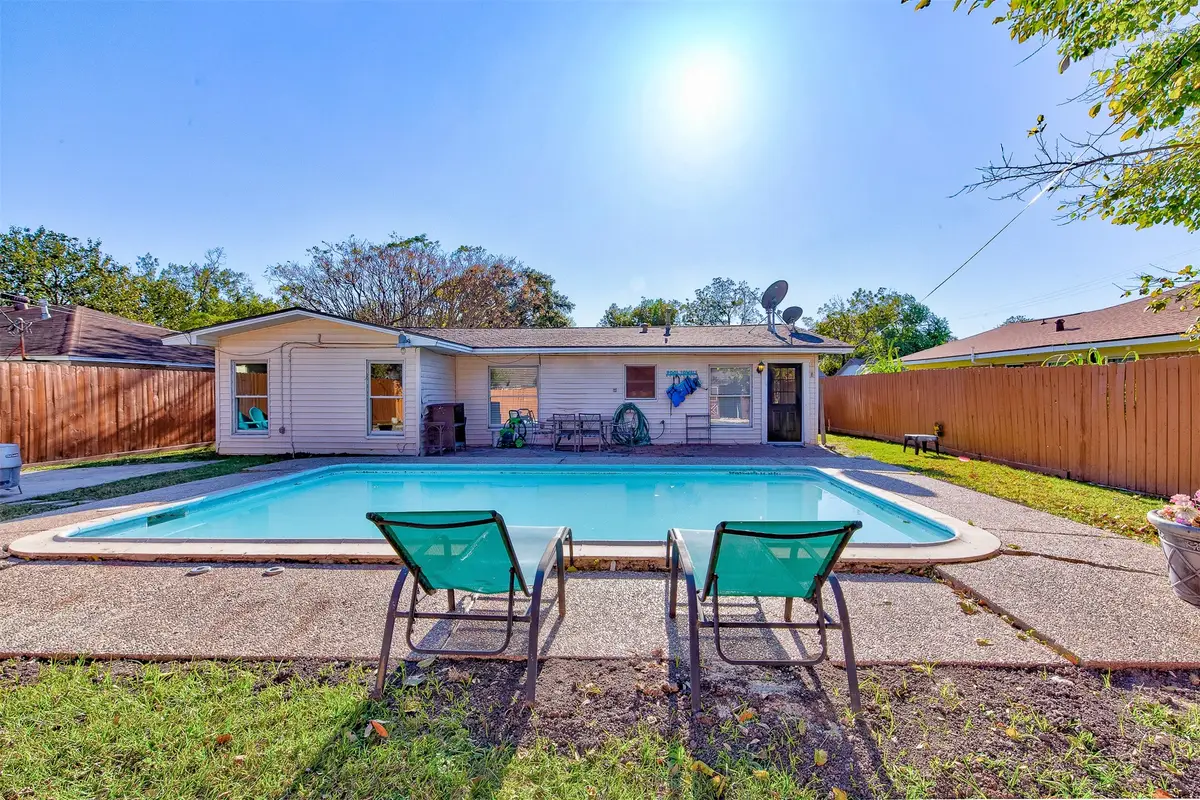 2002 Vermont Street, Baytown, TX 77520 - Image #1