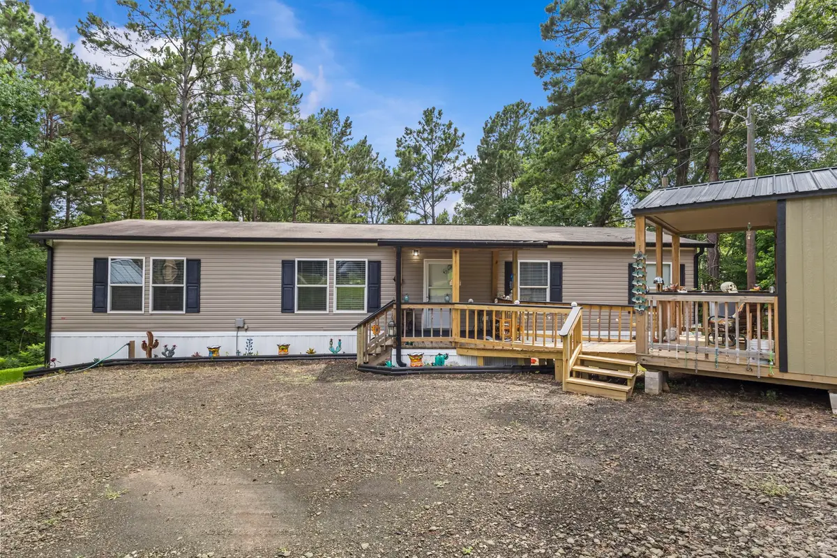2672 Pleasure Bend Drive, Hemphill, TX 75948 - #1
