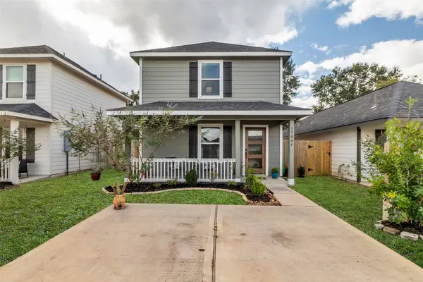 17006 Marie Village Drive, Conroe, TX 77306