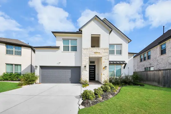 26022 Golden Dawn Trail, Richmond, TX 77406