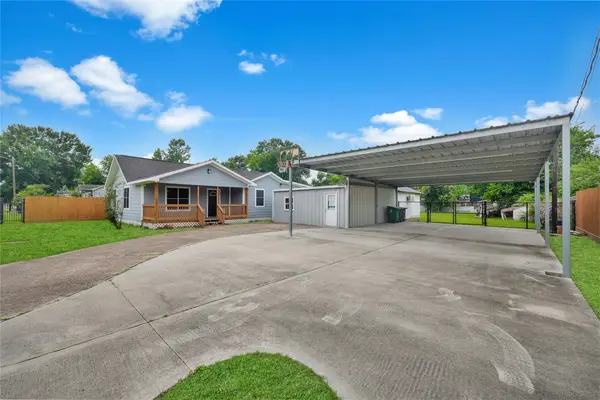 6825 Appleton Street, Houston, TX 77022