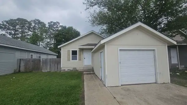 11919 Kingslake Forest Drive, Houston, TX 77044