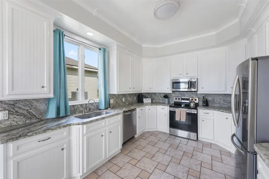 22517 Bay Point Drive, Galveston, TX 77554 - Image #3