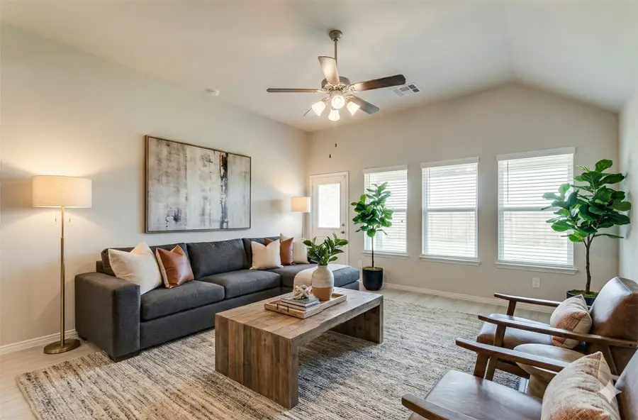 15527 Abbotshall Bend Drive, Humble, TX 77346 - Image #2