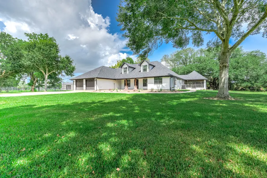16610 Meadow Lane, Danbury, TX 77534 - #2