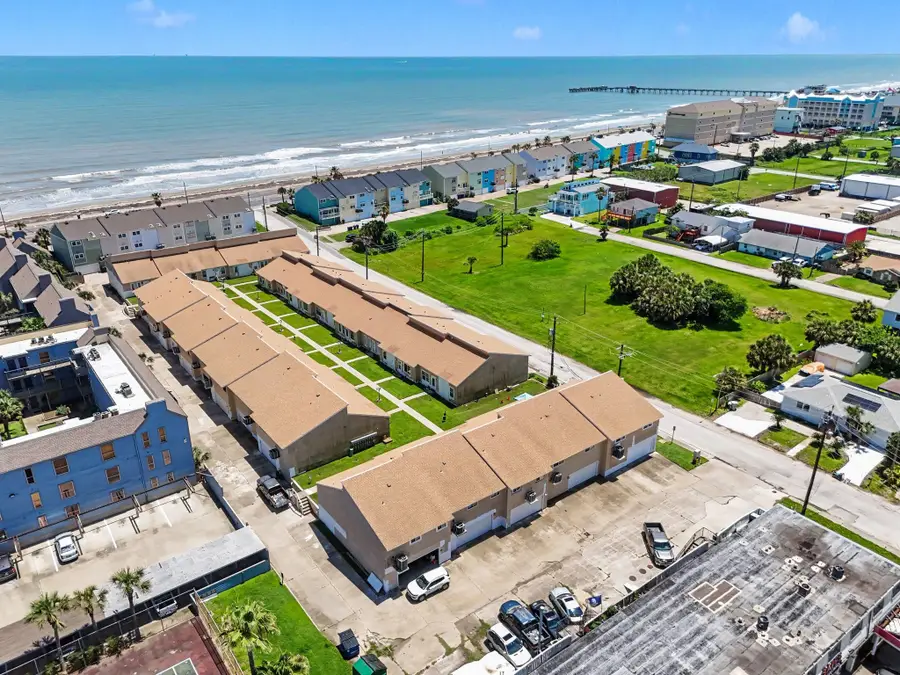 3700 83rd Street #10, Galveston, TX 77554 - #2