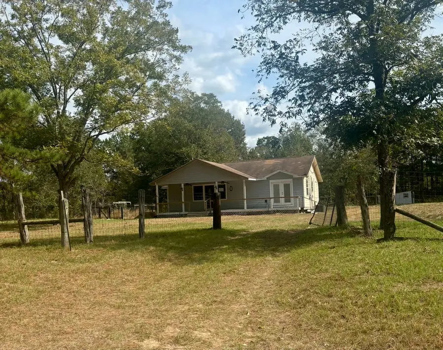 30 County Road 2119, Cleveland, TX 77327 - Image #2