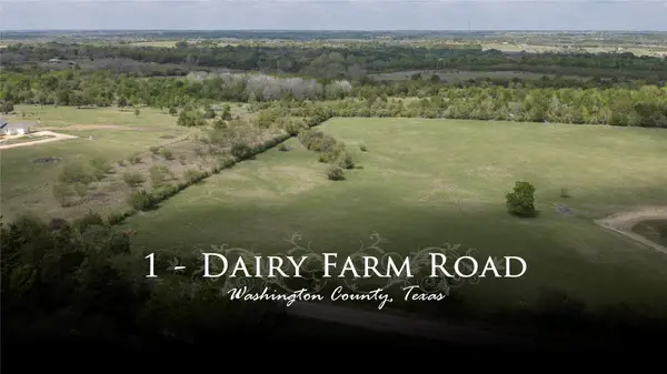 1 Dairy Farm Road, Chappell Hill, TX 77426
