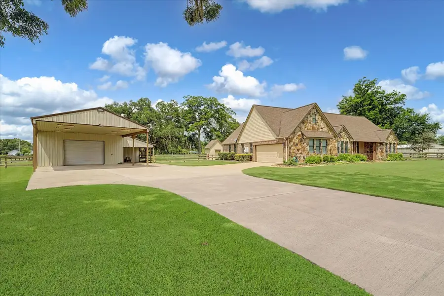1149 Bar X Trail, Angleton, TX 77515 - #2