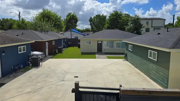 3741 Seabrook Street, Houston, TX 77021