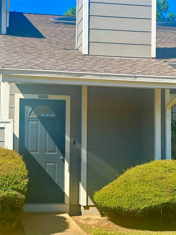 12204 Coppertree Lane, Houston, TX 77035