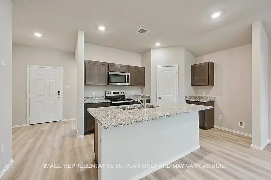 1105 Legrand Street, Brenham, TX 77833 - #3