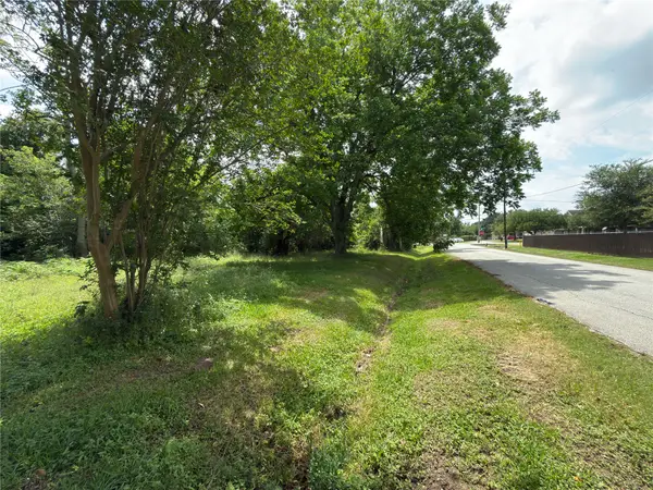 5210 Oak Avenue, Pasadena, TX 77503