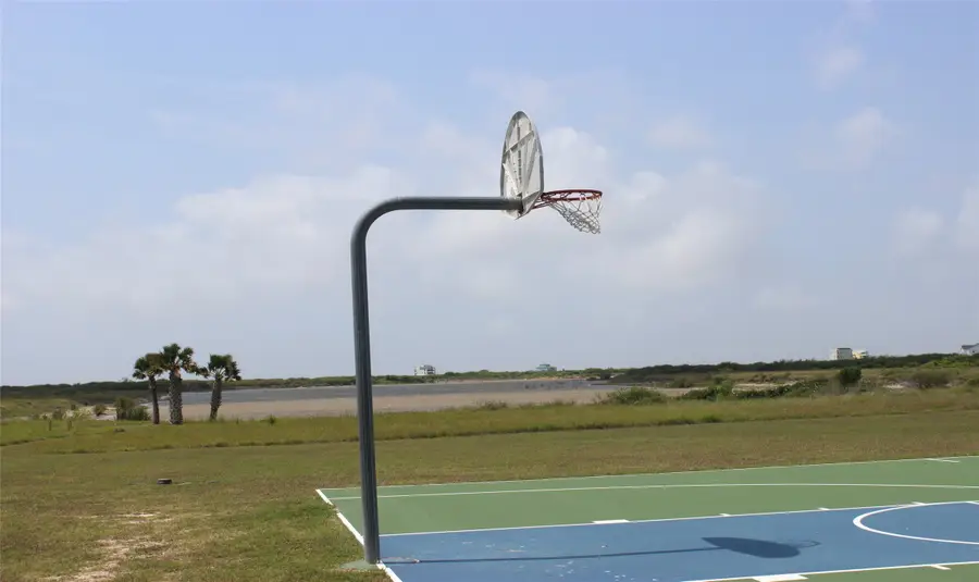 3418 Beachside Boulevard, Palacios, TX 77465 - #3