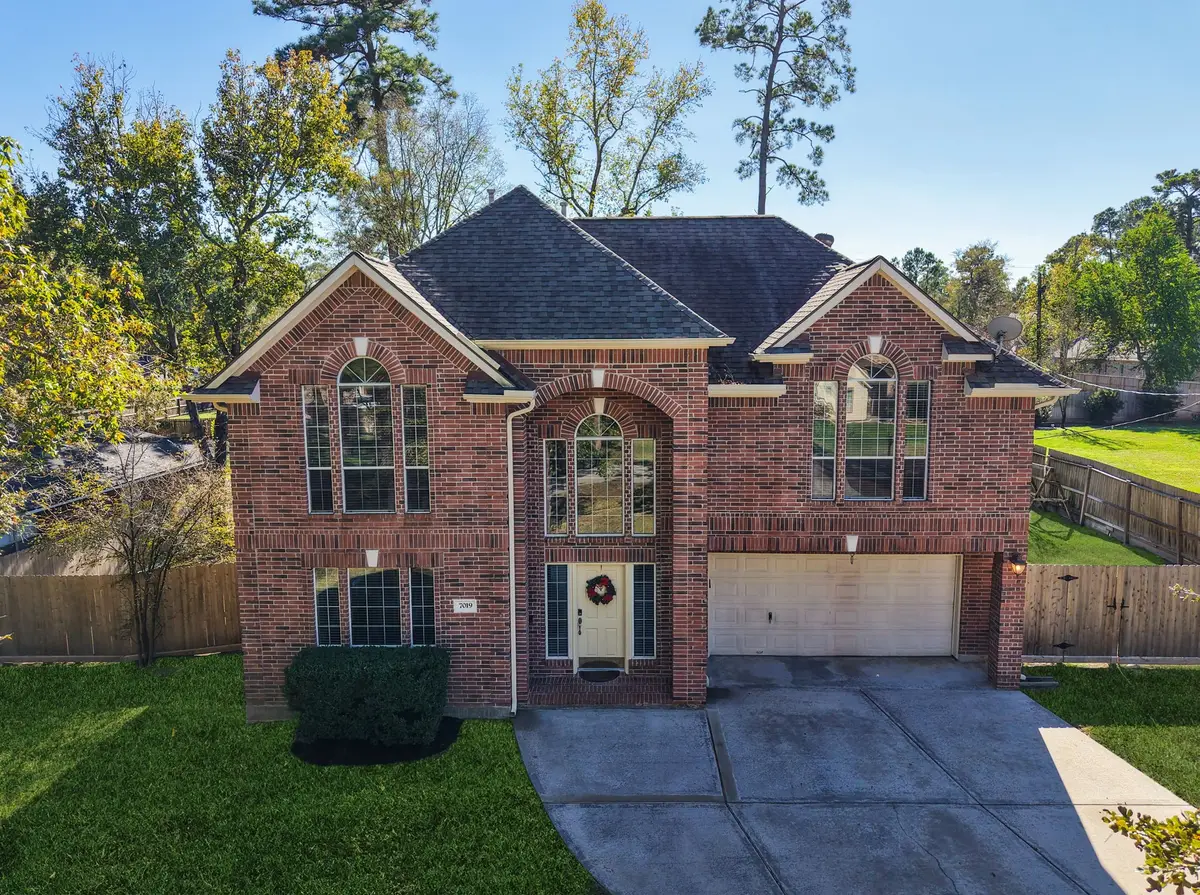 7019 Revelwood Drive, Magnolia, TX 77354 - Image #1