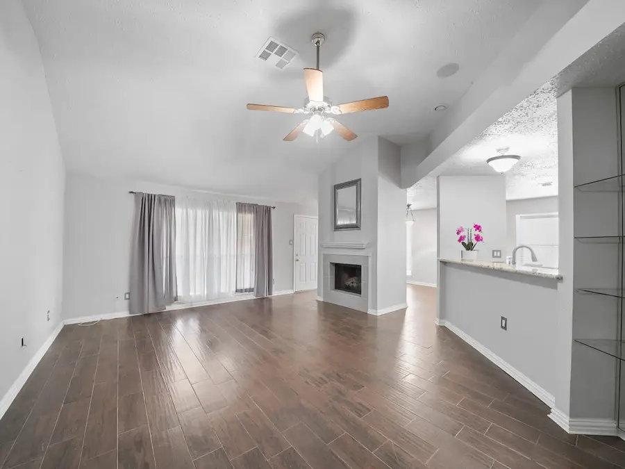 4314 Glen Avon Drive, Pasadena, TX 77505 - #3
