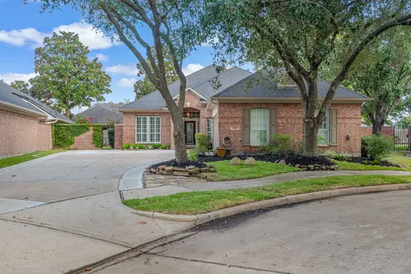 1119 Walden Hill Court, Houston, TX 77077