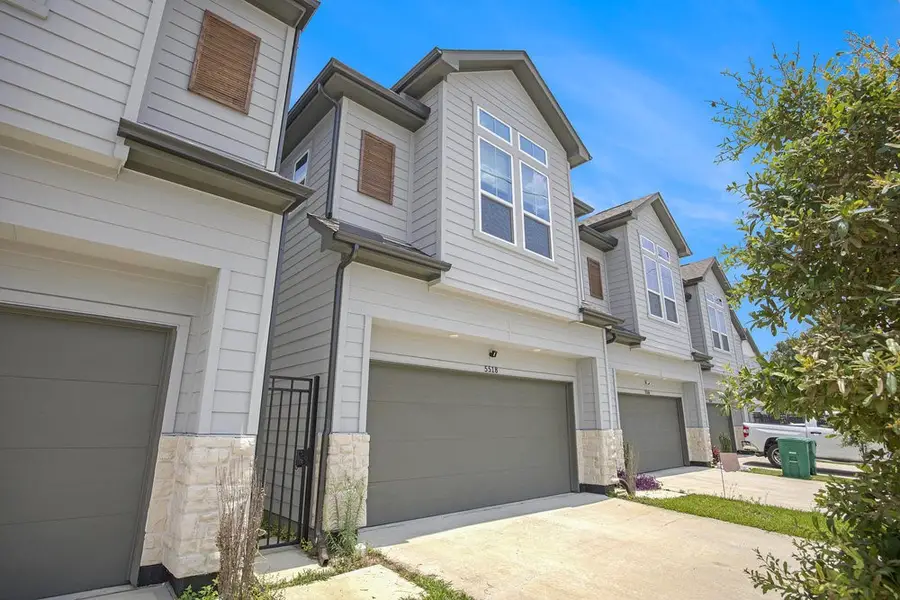 5518 Rosslyn Road, Houston, TX 77091 - Image #3