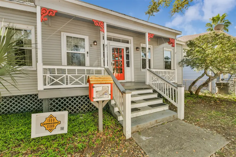 1321 Avenue K, Galveston, TX 77550 - #3
