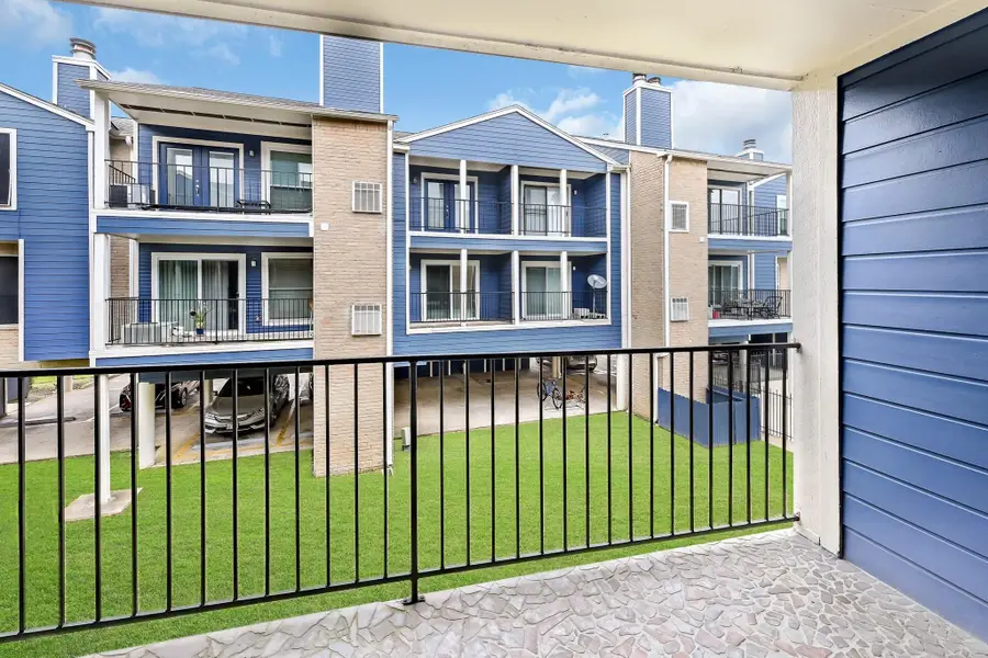 18519 Egret Bay Boulevard #1803, Webster, TX 77058 - #3