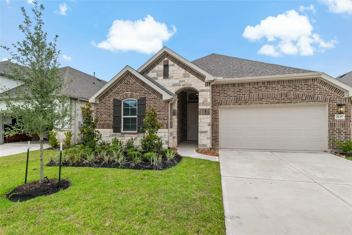 2127 Villa Flora Lane, Friendswood, TX 77546 - #1