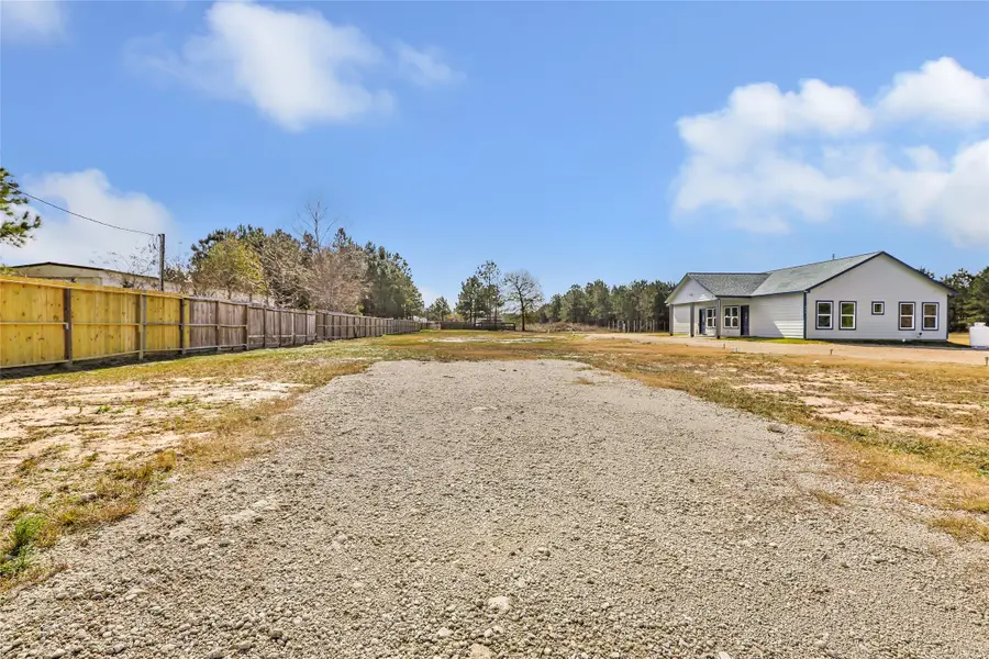 121 County Road 5122, Cleveland, TX 77327 - Image #2