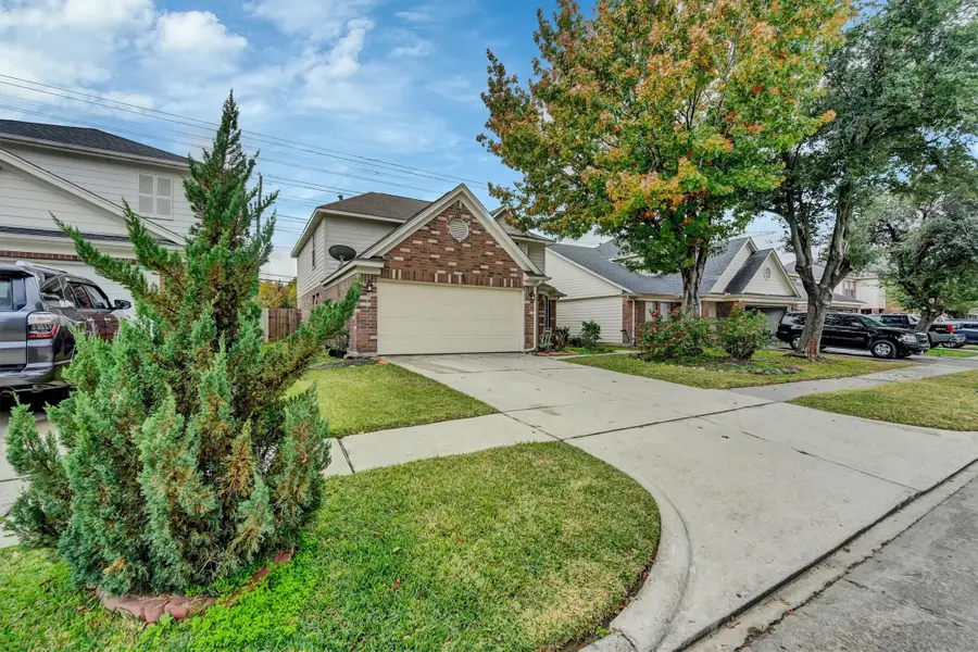 2215 Hadden Hollow Drive, Houston, TX 77067 - Image #2