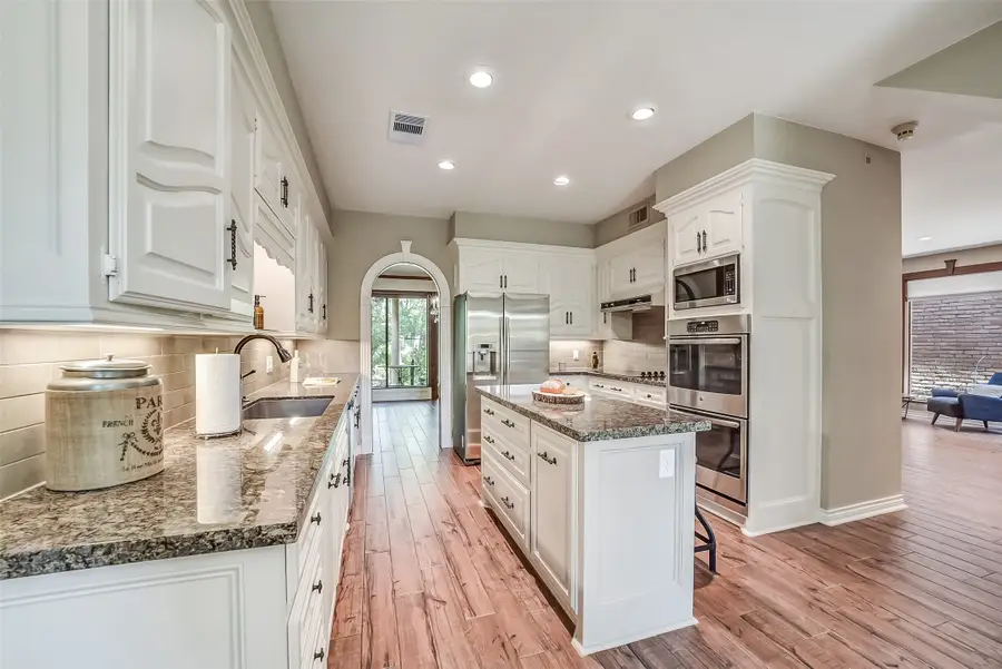 9566 Briar Forest, Houston, TX 77063-1007 - #2
