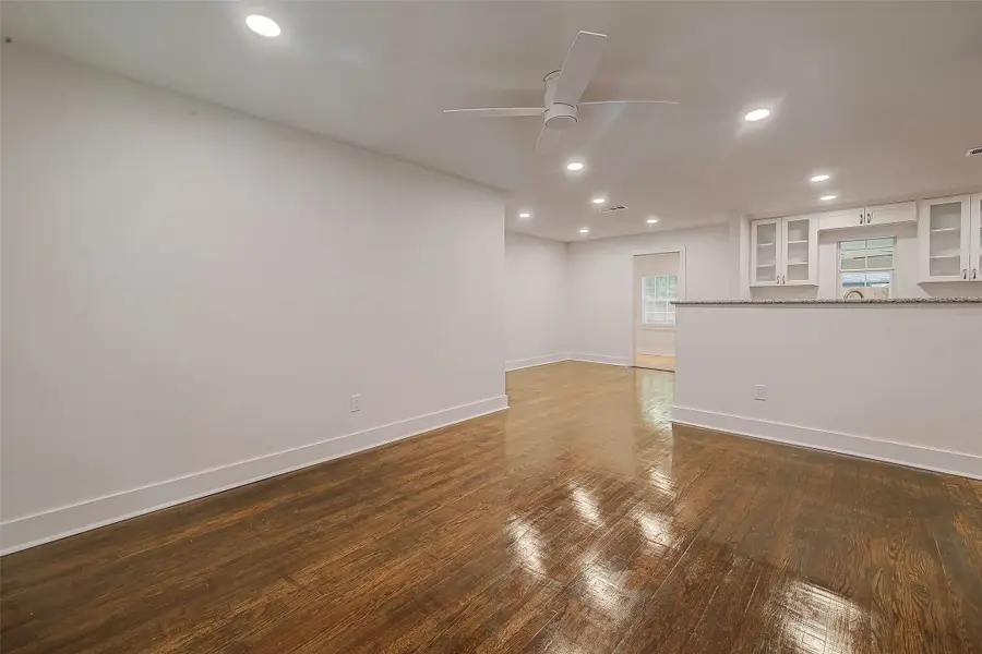 5703 Belmark Street, Houston, TX 77033 - Image #2