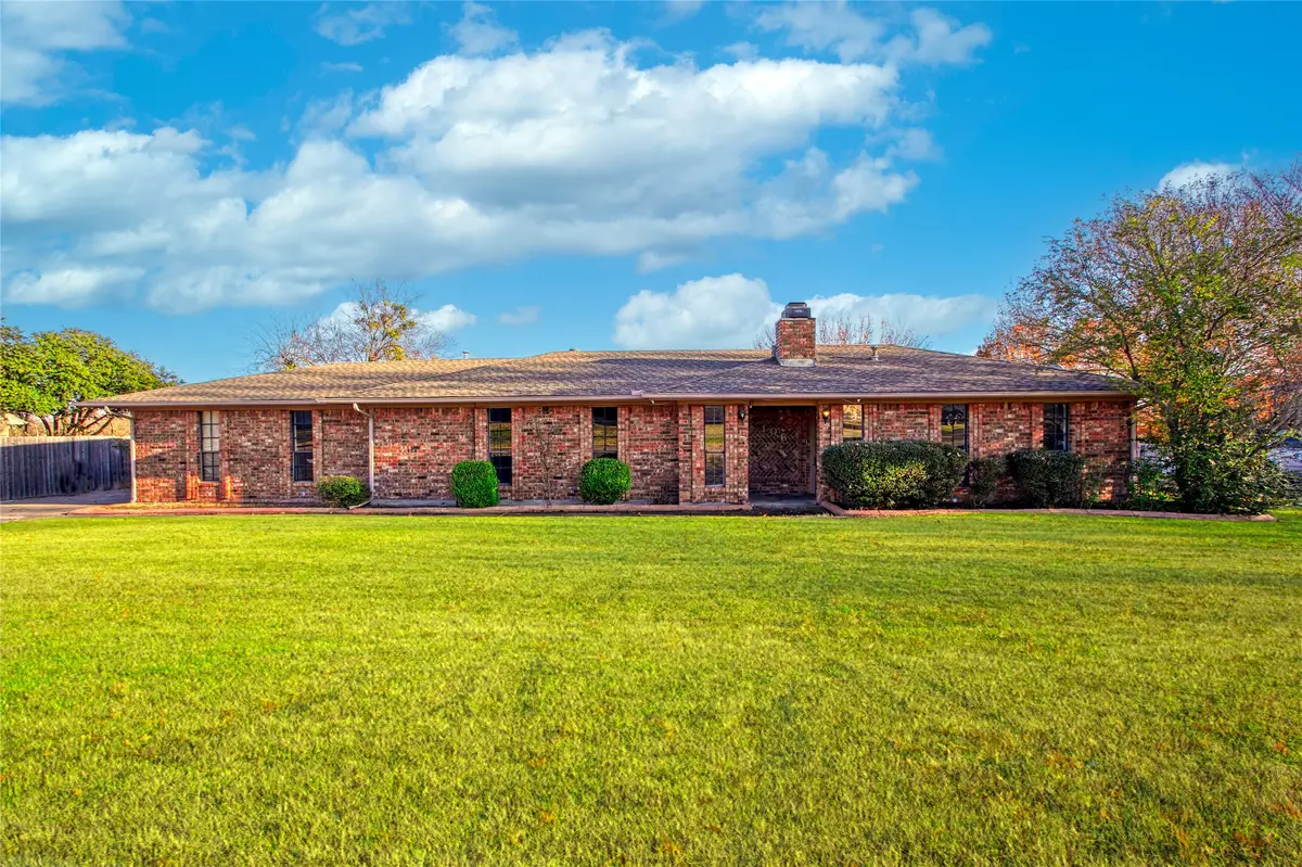 106 Willow Lake Lane, Crandall, TX 75114 - Image #1