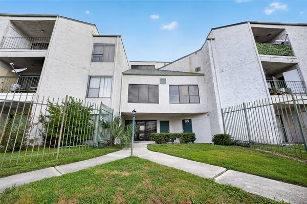 2814 S Bartell Drive #9, Houston, TX 77054
