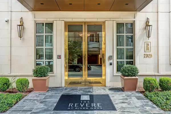 2325 Welch Street #704, Houston, TX 77019