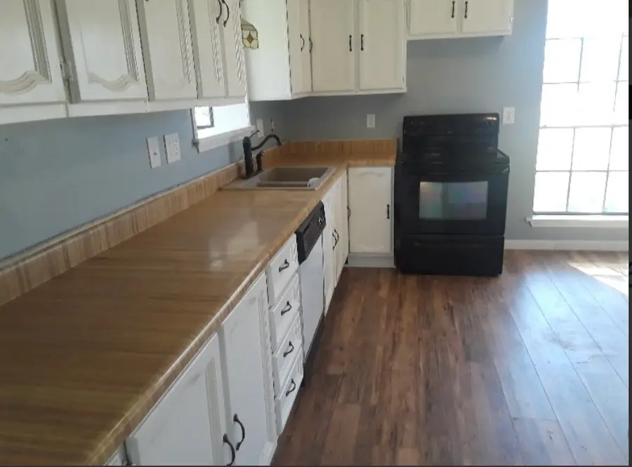 83 Estelle Circle, Montgomery, TX 77356 - #2