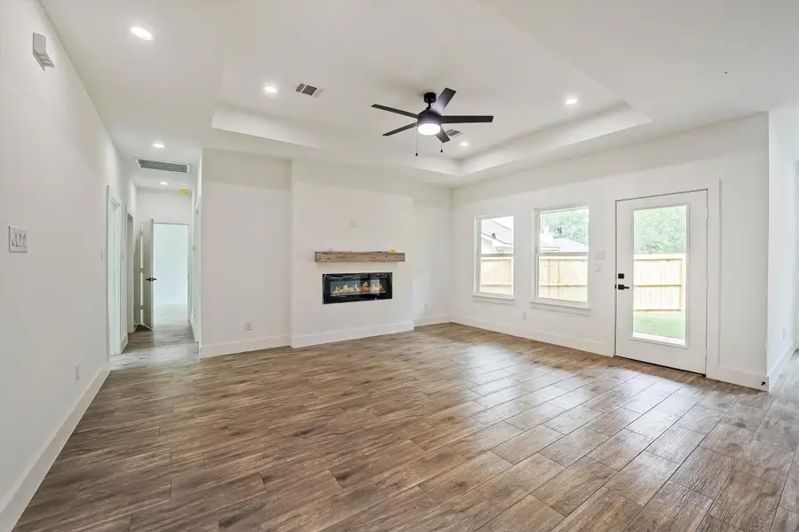 10510 Twin Circles Dr, Montgomery, TX 77381 - #3
