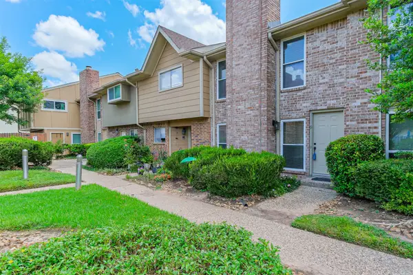 2507 Bering Drive #9, Houston, TX 77057